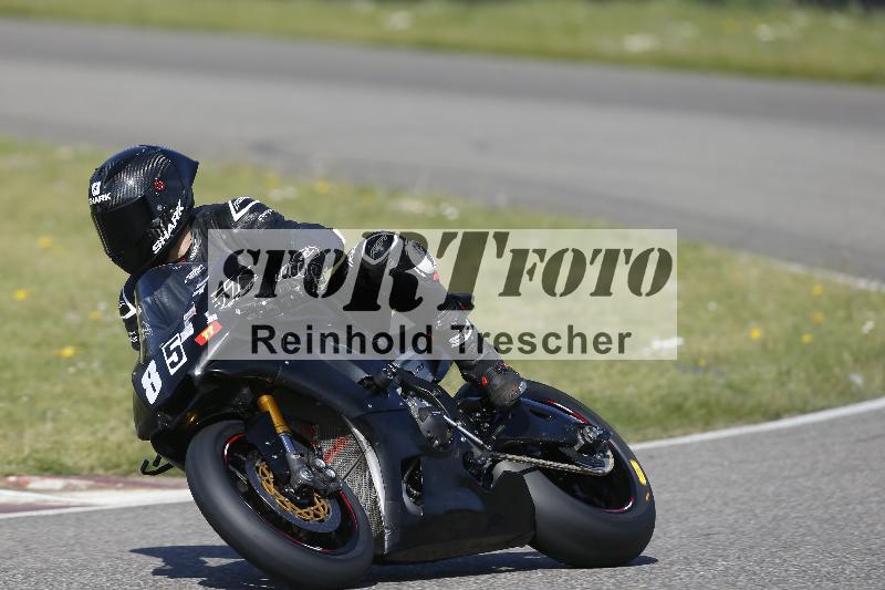 /10 20.04.2026  Pluess Moto Sport ADR/Freies Fahren/85